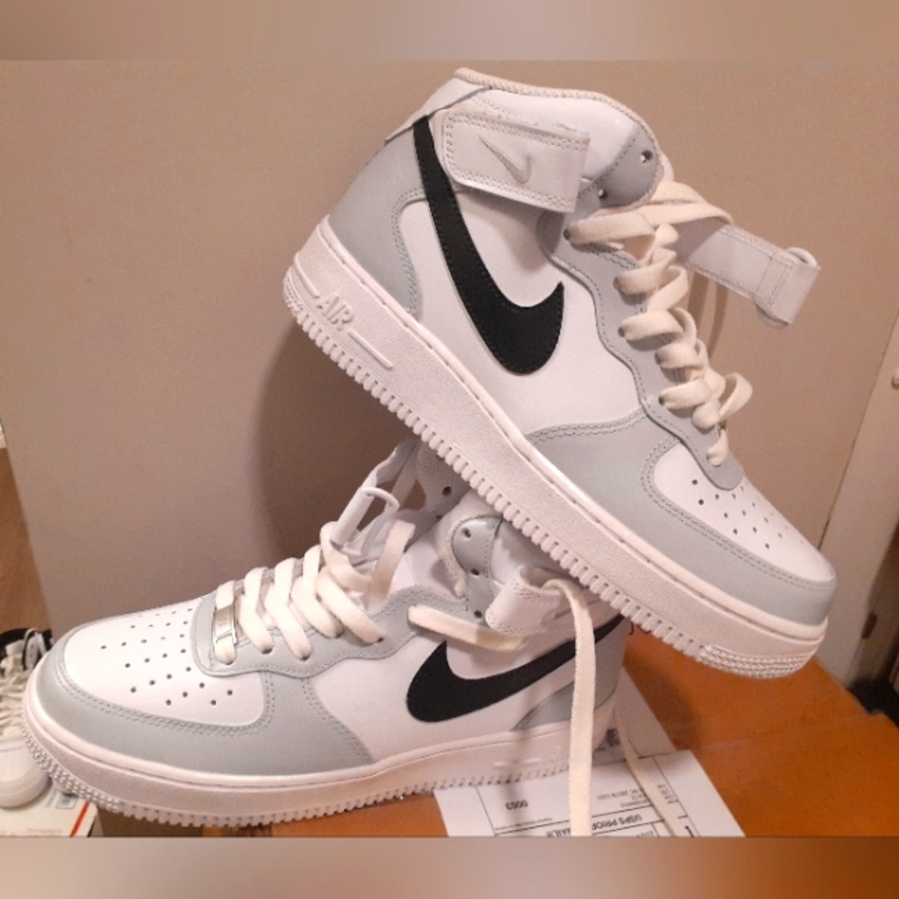Air Force 1 Custom White 'Black & Gray' Sneaker Mens 7.5 Womens 9 AUTHENTIC